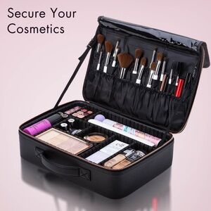 FANCII Madison GLOBETROTTER Travel Makeup Case Large white black